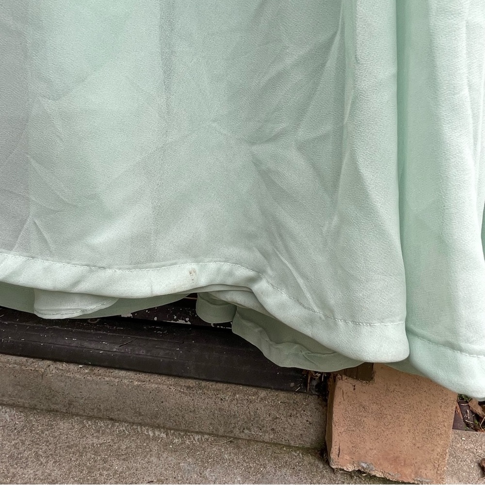 Lulu’s Mint Green Chiffon Maxi Dress - Picture 4 of 4